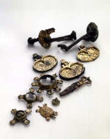 長崎県笹塚古墳出土品