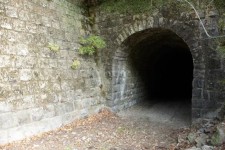 旧魚梁瀬森林鉄道施設　平瀬隧道