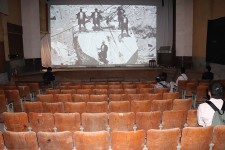 旧映画館「光劇場」 