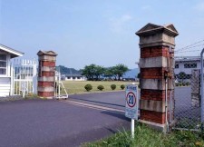 海上自衛隊舞鶴警備隊正門（旧舞鶴鎮守府西門）