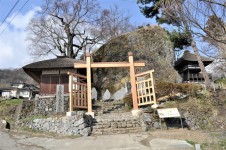 長楽寺境内と歌碑群