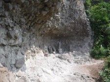 夕日岩屋(田染荘小崎の農村景観)