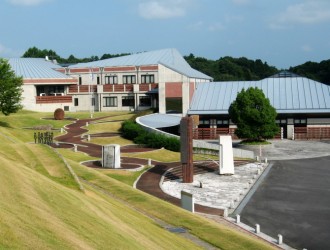 茨城県立笠間陶芸大学校(旧茨城県窯業指導所)