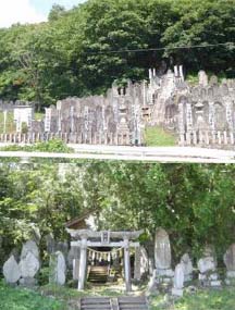 木曽御嶽山霊神碑群