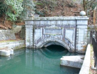 疏水合流トンネル