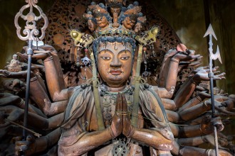 南法華寺(壷阪寺)十一面千手千眼観世音菩薩