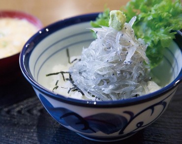 淡路島の生しらす