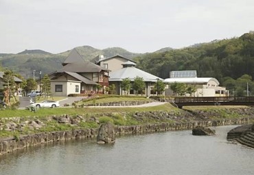 真玉温泉山翆荘（スパランド真玉）