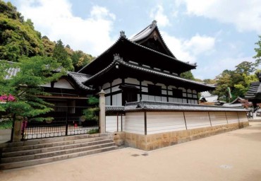 蓮台寺（れんだいじ）【県指定重要文化財】