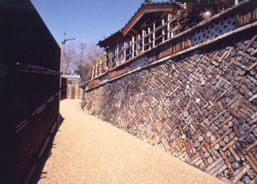 １－８　窯垣の小径・資料館（愛知県瀬戸市）