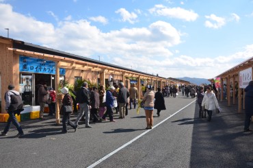 南三陸さんさん商店街