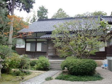 山の寺寺院群