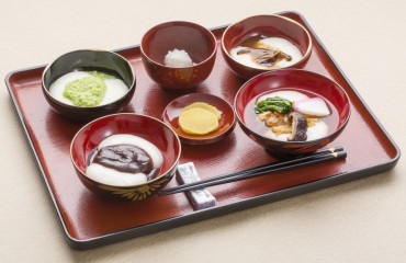 平泉の郷土料理「もち膳」（夢乃風）