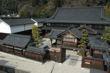 石谷家住宅（いしたにけじゅうたく）
