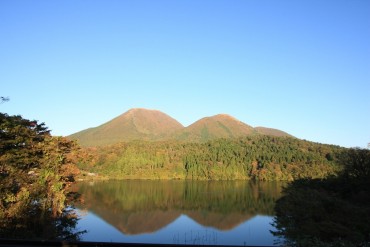 浮布の池