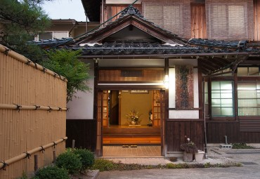 桶屋旅館　～１泊２食型の歴史ある湯治旅館～
