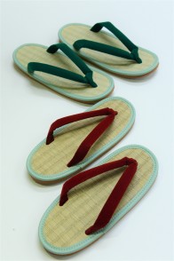 ケンコーミサトっ子　“風雅”　“紅葉”(ミサト履物協同組合)