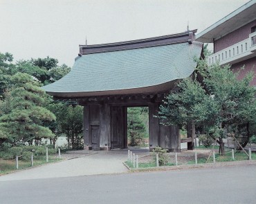 【水戸市】旧水戸城薬医門