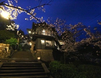 尾道ゲストハウスみはらし亭