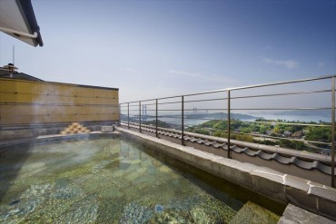 鷲羽山吹上温泉　鷲羽ハイランドホテル