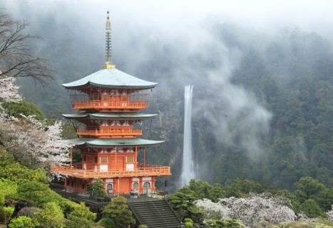 第1番札所　青岸渡寺