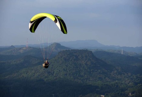 耶馬渓の大パノラマを望む