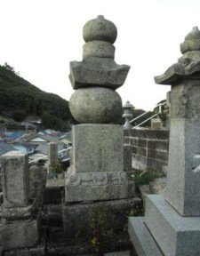 太地角右衛門の墓