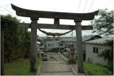 新山神社奉納物