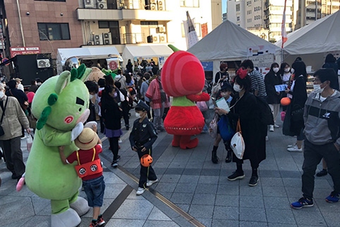 船場広場・クロスロード会場