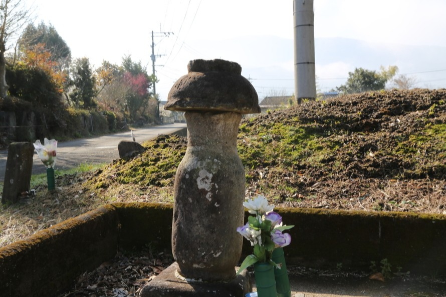焼酎好きの故人を偲ぶために建てられた焼酎墓