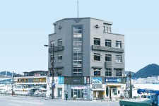 関門ビル（旧関門汽船株式会社）