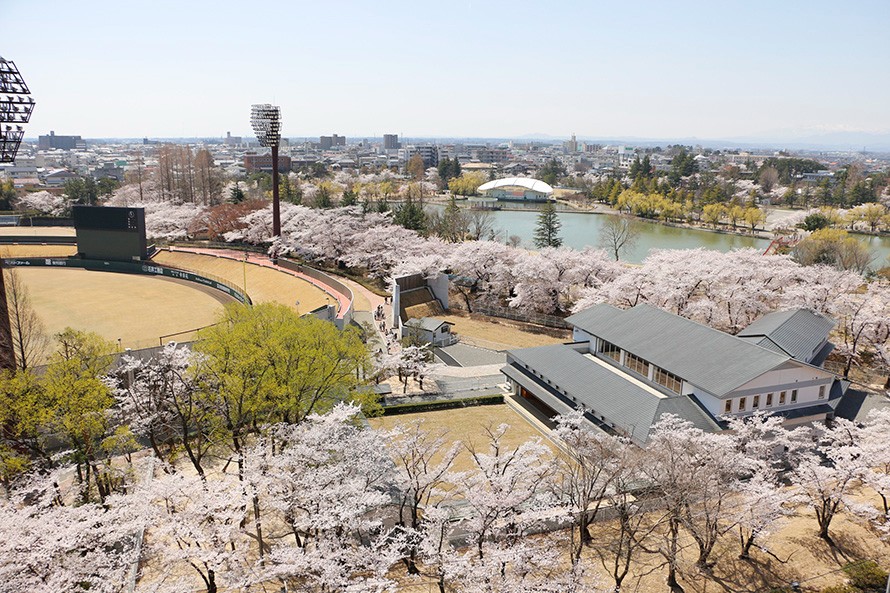 開成山公園