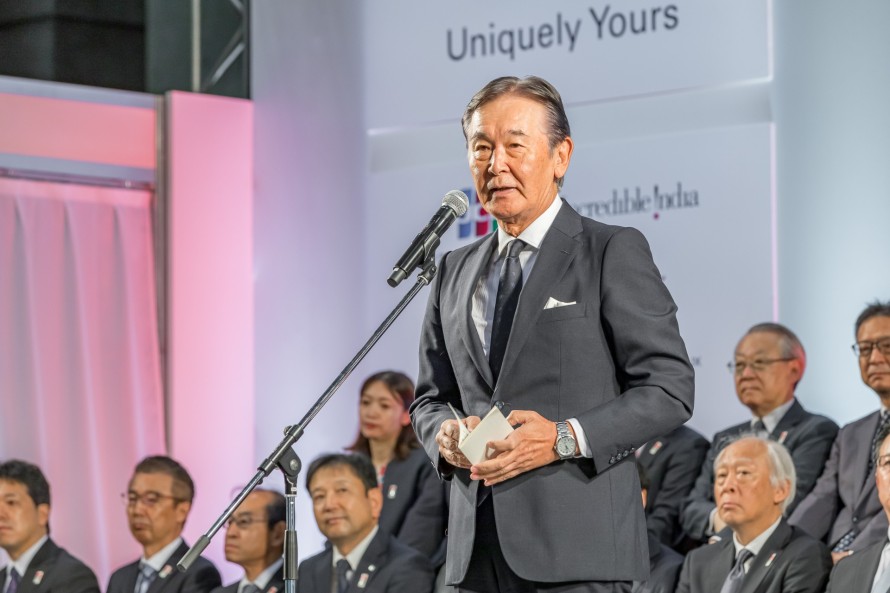 写真：文化庁長官　都倉 俊一登壇写真