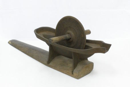 製薬の道具・薬研