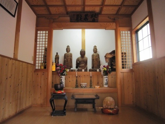 木造薬師如来坐像