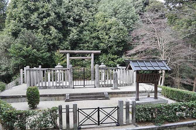 斉明天皇陵（越智崗上陵）