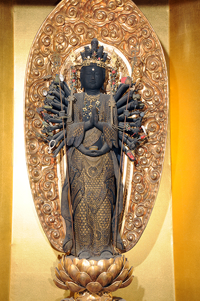 粉河寺　千手千眼観世音菩薩（千手堂本尊） 