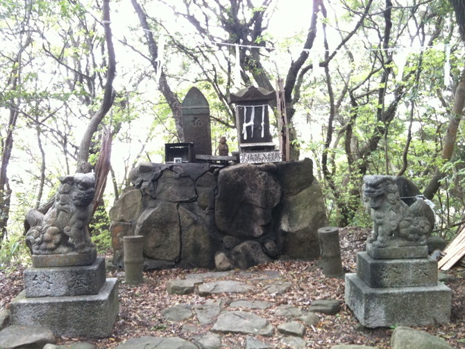 犬鳴山七宝瀧寺鈴杵ヶ嶽　五百弟子受記品