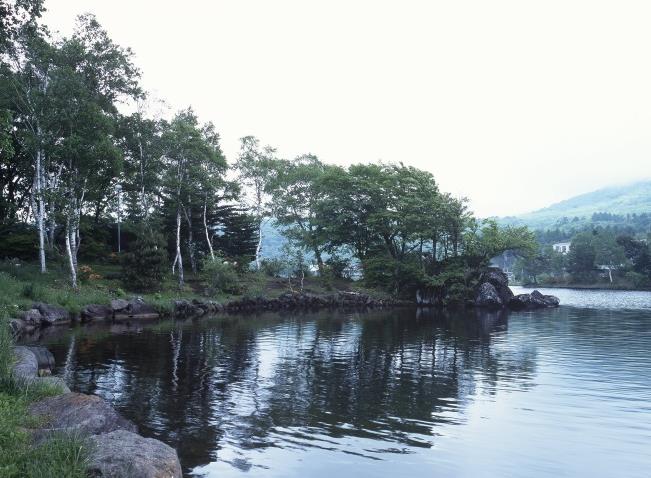 御座岩岩陰遺跡 