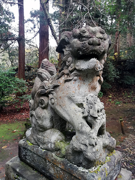 白山平泉寺の石造物 