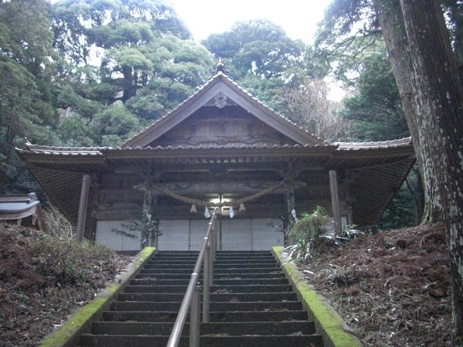 神宝山八幡宮、草野家文書
