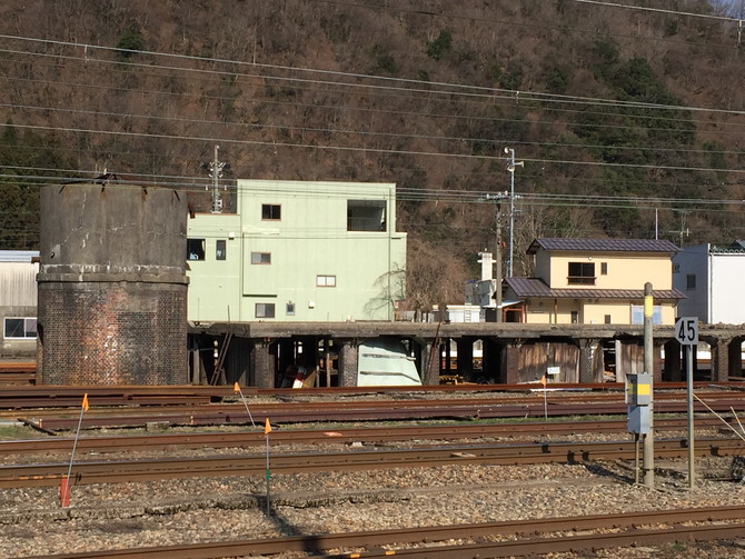 今庄駅給水塔・給炭台