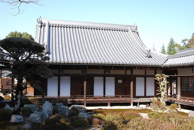 金剛寺旧子院中院 