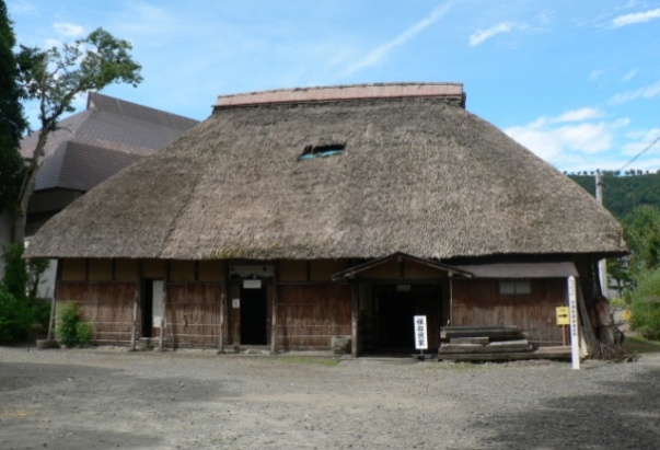 桑原家保存民家