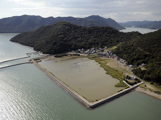 古池塩田跡 