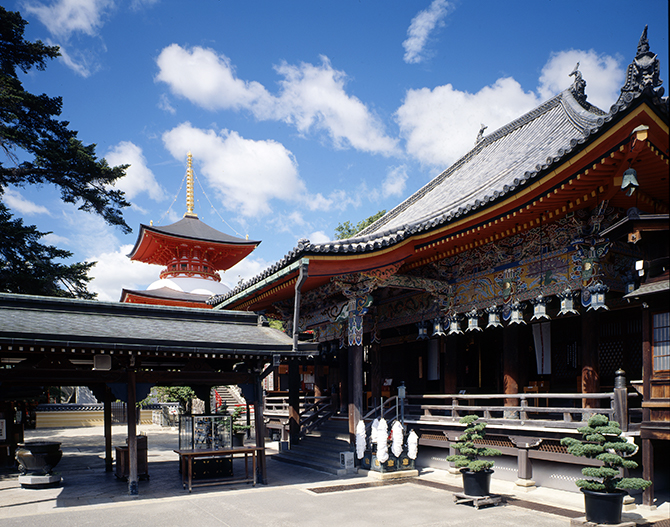 中山寺　本堂 