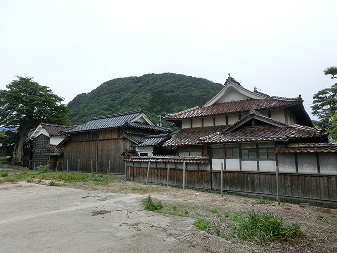 太田家住宅主屋、新建、門長屋 