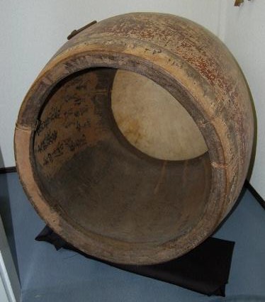天台寺・二尺半長胴太鼓