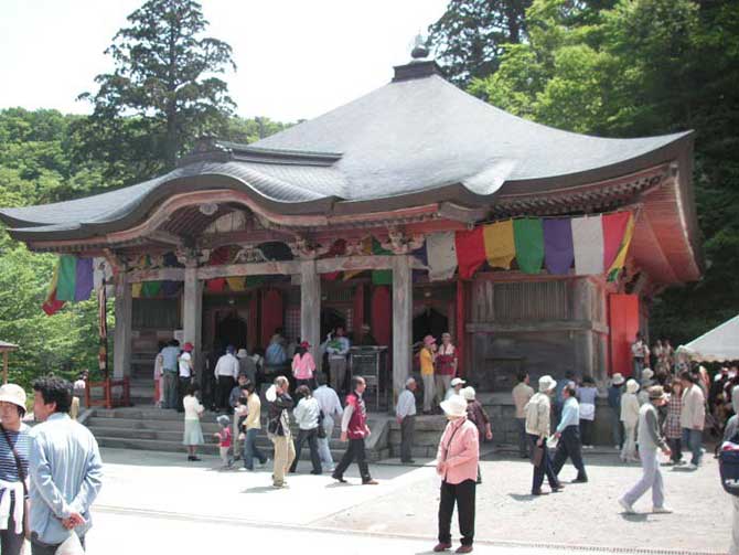 大山寺本堂