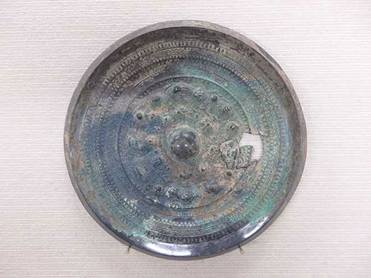 コヤダニ古墳出土三角縁神獣鏡